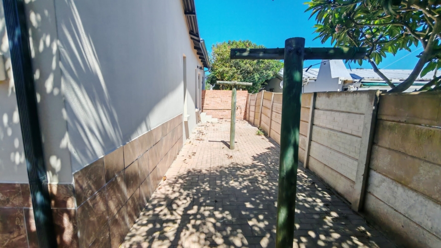 3 Bedroom Property for Sale in Hartenbos Central Western Cape